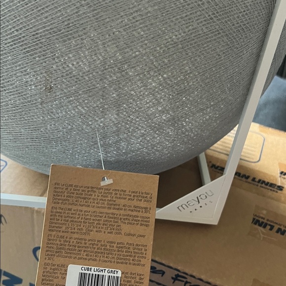 The most sophisticated dog/cat bed ever! - Picture 5 of 8